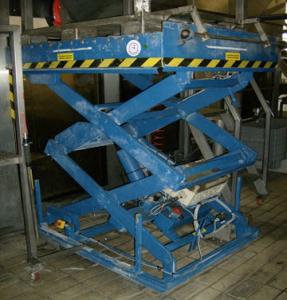 Schaarlift (vertikaal)